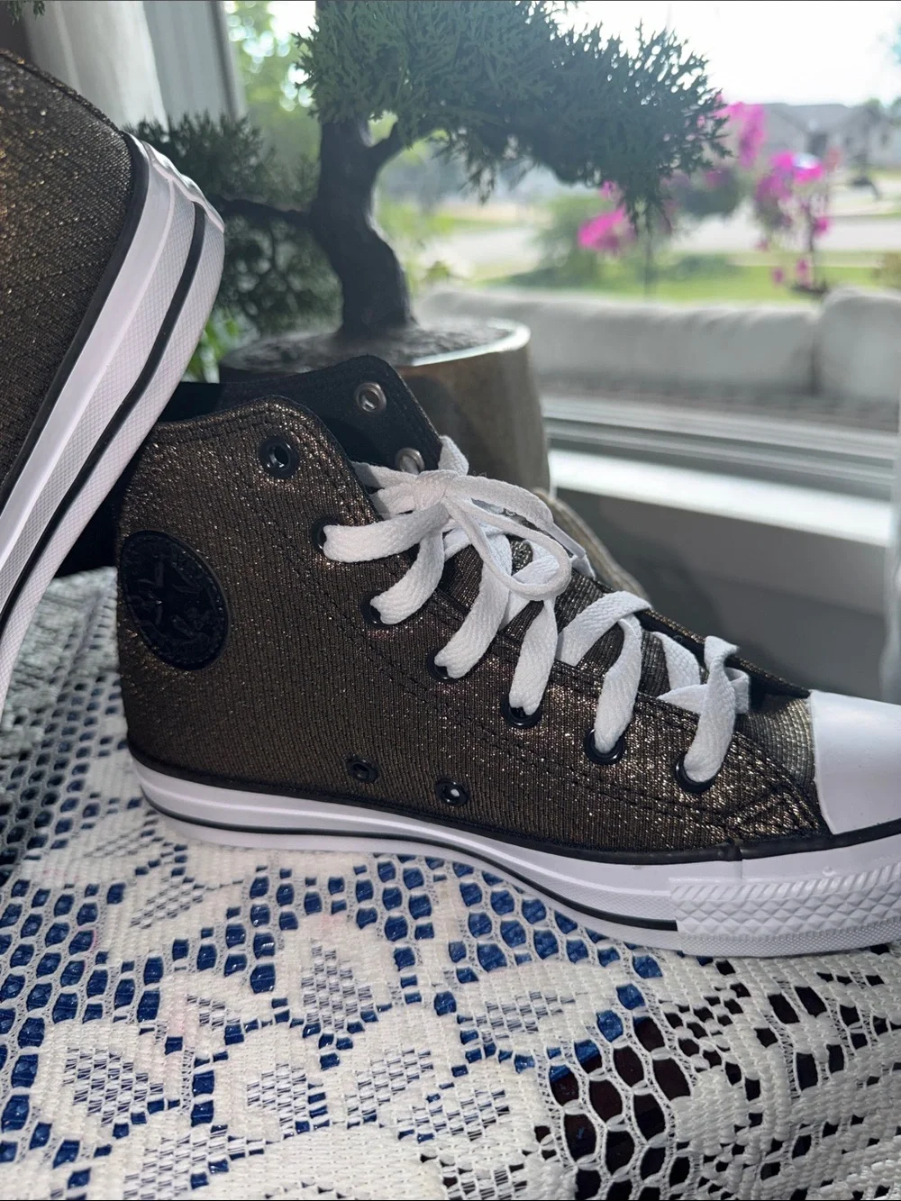 Converse Kids 4.5  Metallic Black High-Top Sneakers White Accents-women’s size 6